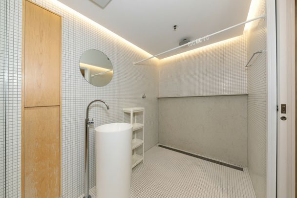 Modern and Stylish Furnished Apartment! - Photo 1