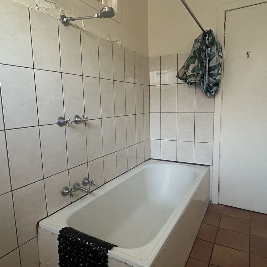 7b Chatsworth Street - Photo 1