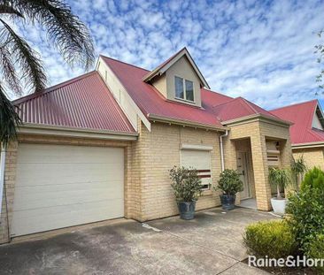 2A Walton Avenue, Clearview, SA 5085 - Photo 2