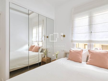 Excellent 2 Bedroom apartment for rent in La Latina, Madrid - Photo 3