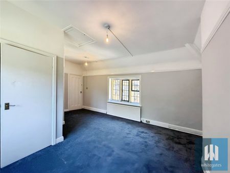 Birkby Road, Birkby, Huddersfield, West Yorkshire, HD2 - Photo 5