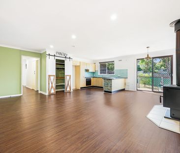 Refreshed Three Bedroom Home - Photo 2