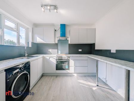 3 bedroom maisonette to rent - Photo 3