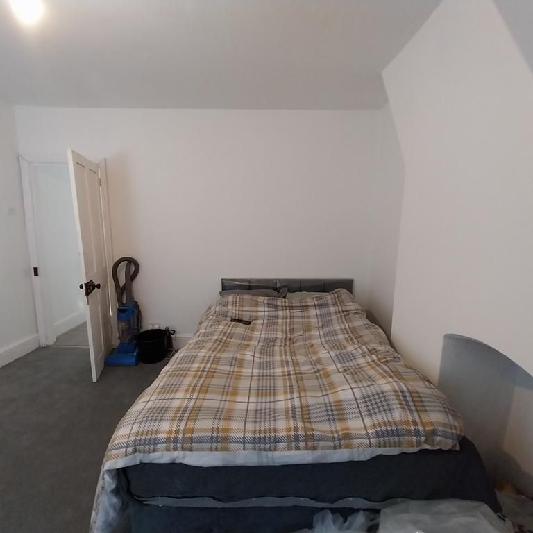 3 bedroom link detached house to rent - Photo 1