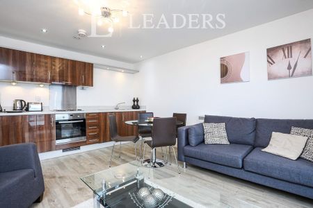 1 bedroom flat to rent - Photo 3