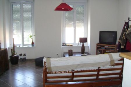Appartement F3 à louer à TAIN L'HERMITAGE - Photo 2