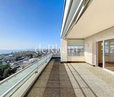 Un appartement unique avec une vue à couper le souffle! - Photo 2