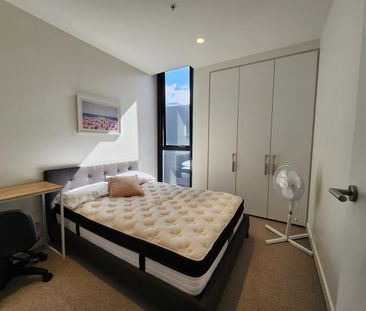 City Views Furnished 2B Apartment - Photo 4