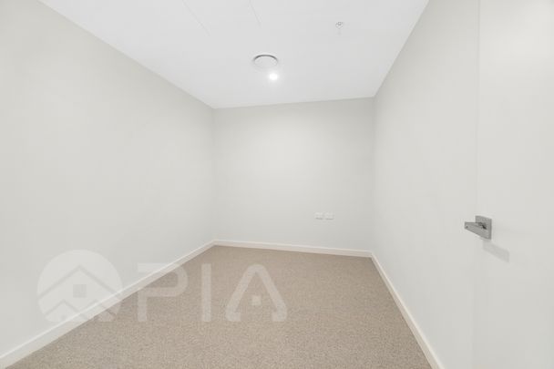 Condition as NEW 2 Bed Apartment - Photo 1