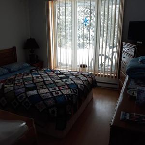 Grand 3 1/2 Au Bord D'un Lac - Photo 3