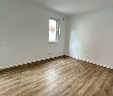 Luxuriöse 2-Zimmer-Neubauwohnung im Erdgeschoss in zentraler Lage von Ippendorf - Photo 3