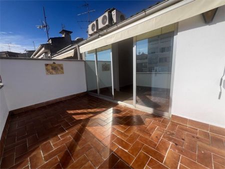 Piso de alquiler en Carrer de Sant Fruitós, 25, Plaça Catalunya - Photo 2