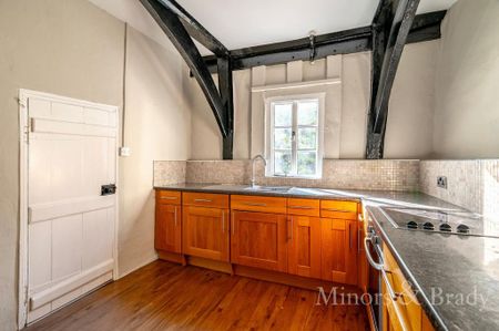 3 bedroom maisonette to rent - Photo 5