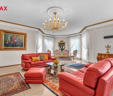 Pronájem domu 285 m², Šestajovice - Photo 1