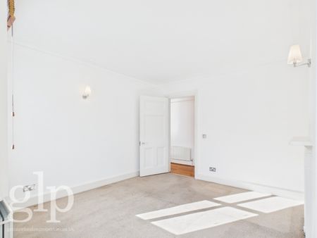 2 Bedroom Flat, Long Acre, London, Greater London, Covent Garden, WC2E - Photo 3