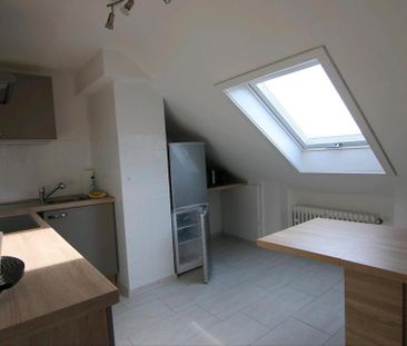 Renovierte 2,5 Zi.-Dachgeschoss-Wohnung - Foto 1