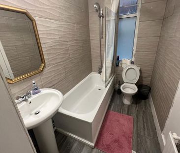 House share to rent - Photo 6