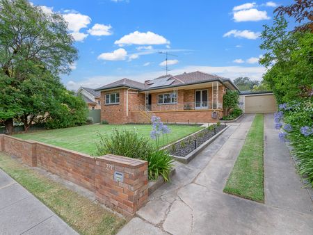 Home For Rent - Photo 2