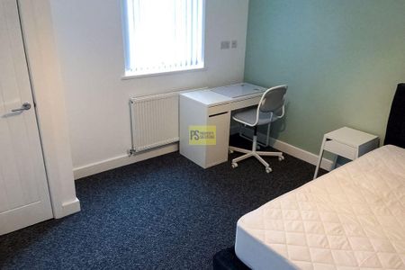 5 bedroom terraced house to rent - Photo 3