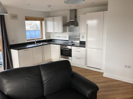 2 bedroom apartment to rent - Photo 4