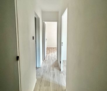 Location Appartement 4 pièces 78m² - Photo 4