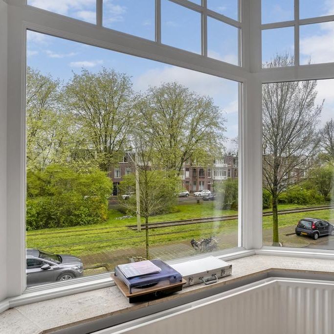 Te huur: woonhuis Van Boetzelaerlaan 37 2581 AB 's-Gravenhage - Photo 1