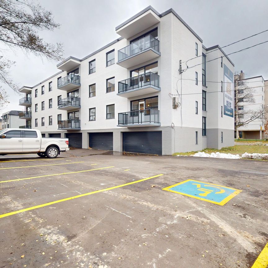 For Lease - 1 Marquette Avenue Unit# 4, Toronto, Ontario - Photo 1