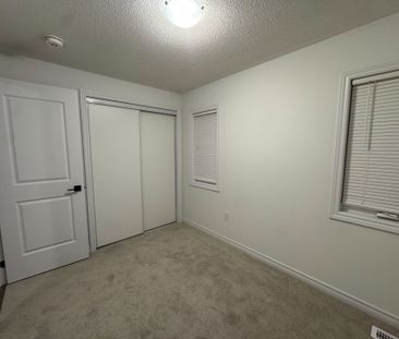 For Lease - 146 Sanders Road, Erin, Ontario - Photo 3