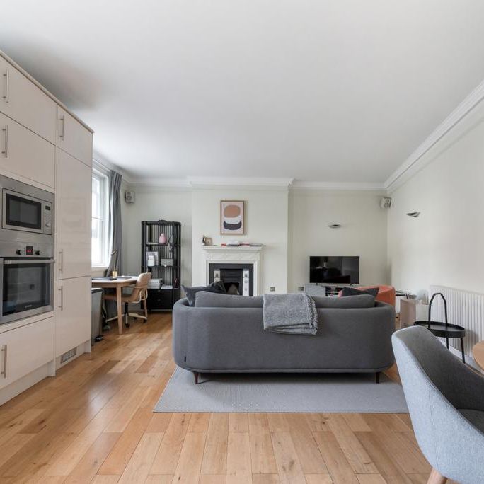 2 bedroom flat to rent - Photo 1