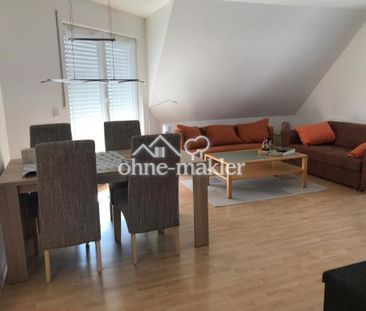 Möblierte 2-Zimmer-Dachgeschosswohnung mit großem Balkon & Stauraum... - Foto 4