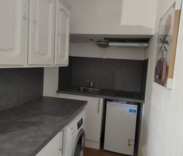 Location Appartement 1 Pièce 27 m² - Meublé - Photo 4