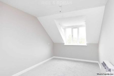 1 bedroom property to rent in Leatherhead - Photo 4