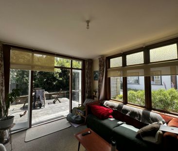 Sunny and cute! - Photo 2