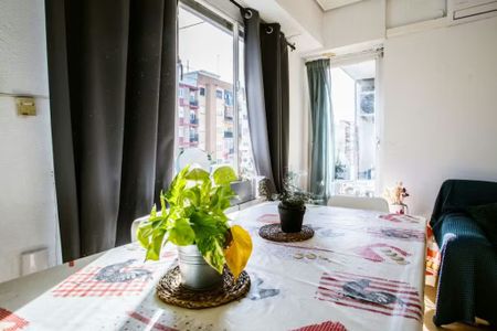 Carrer dels Sants Just i Pastor, Valencia, Valencian Community 46021 - Photo 2