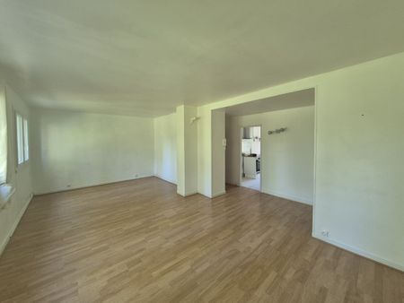 Location Appartement 3 pièces 65m² VILLENEUVE D ASCQ 59491 - Photo 2