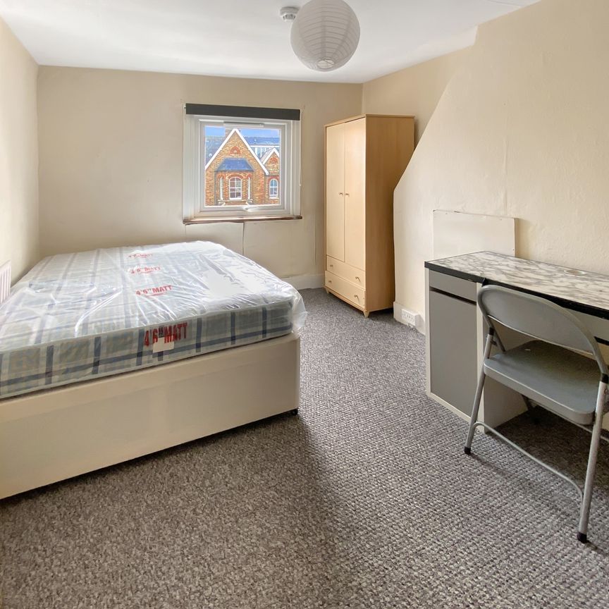 64 St Clements Street, Oxford OX4 1AH - Photo 1