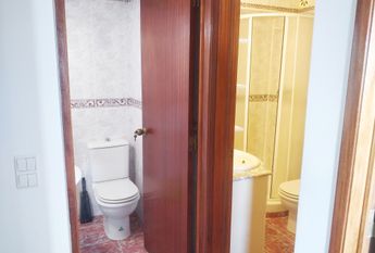 Apartamento T3 na Costa da Caparica semi-mobilado