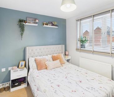 Scholars Walk, Quedgeley, Gloucester - Photo 4