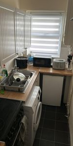 Room in a Shared Flat, Westbourne Gardens, BN3 - Photo 3