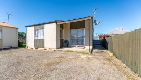 7C Frome Street, Oamaru - Photo 2