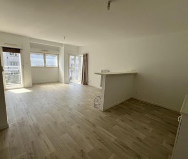 Louer appartement 3 pièces de 65 m² - Photo 2