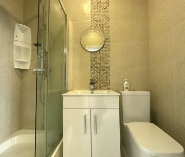 4 bedroom house to rent - Photo 2
