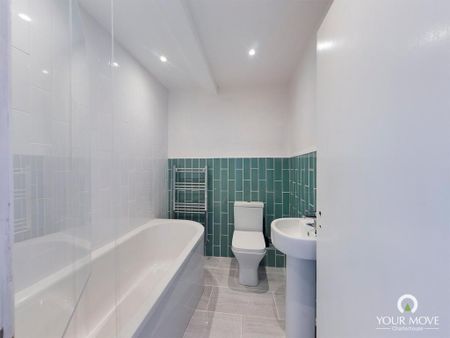 2 bedroom flat to rent - Photo 5