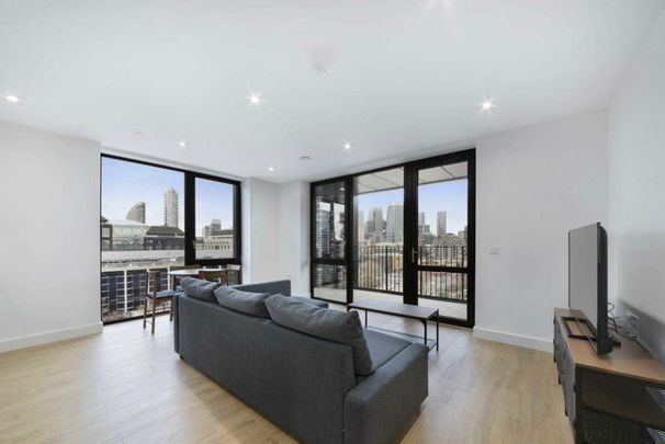 Aberfeldy Square, Canary Wharf, E14 - Photo 1