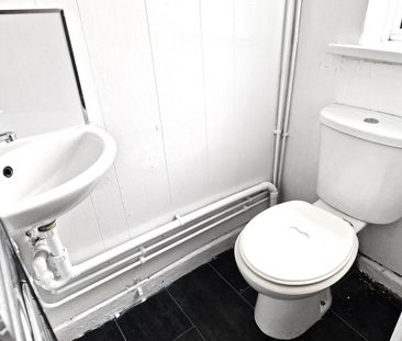 1 bedroom ground floor flat to rent - Photo 3