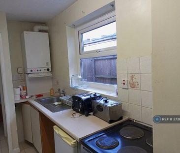 2 bedroom terraced house to rent - Photo 4