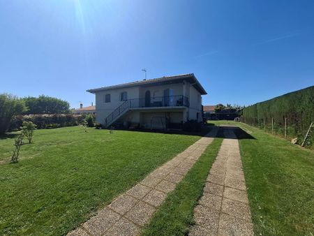 Location Maison 4 pièces 93m² BENQUET 40280 - Photo 4