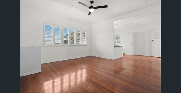 Spacious Three-Bedroom Top Floor Home in Mount Gravatt East - Photo 1