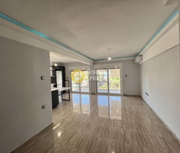 Διαμέρισμα για ενοικίαση Κάτω Γλυφάδα (Γλυφάδα) - Photo 3