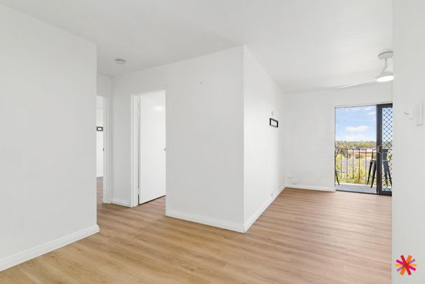 SWAN RIVER IS YOUR NEW NEIGHBOUR - Photo 1